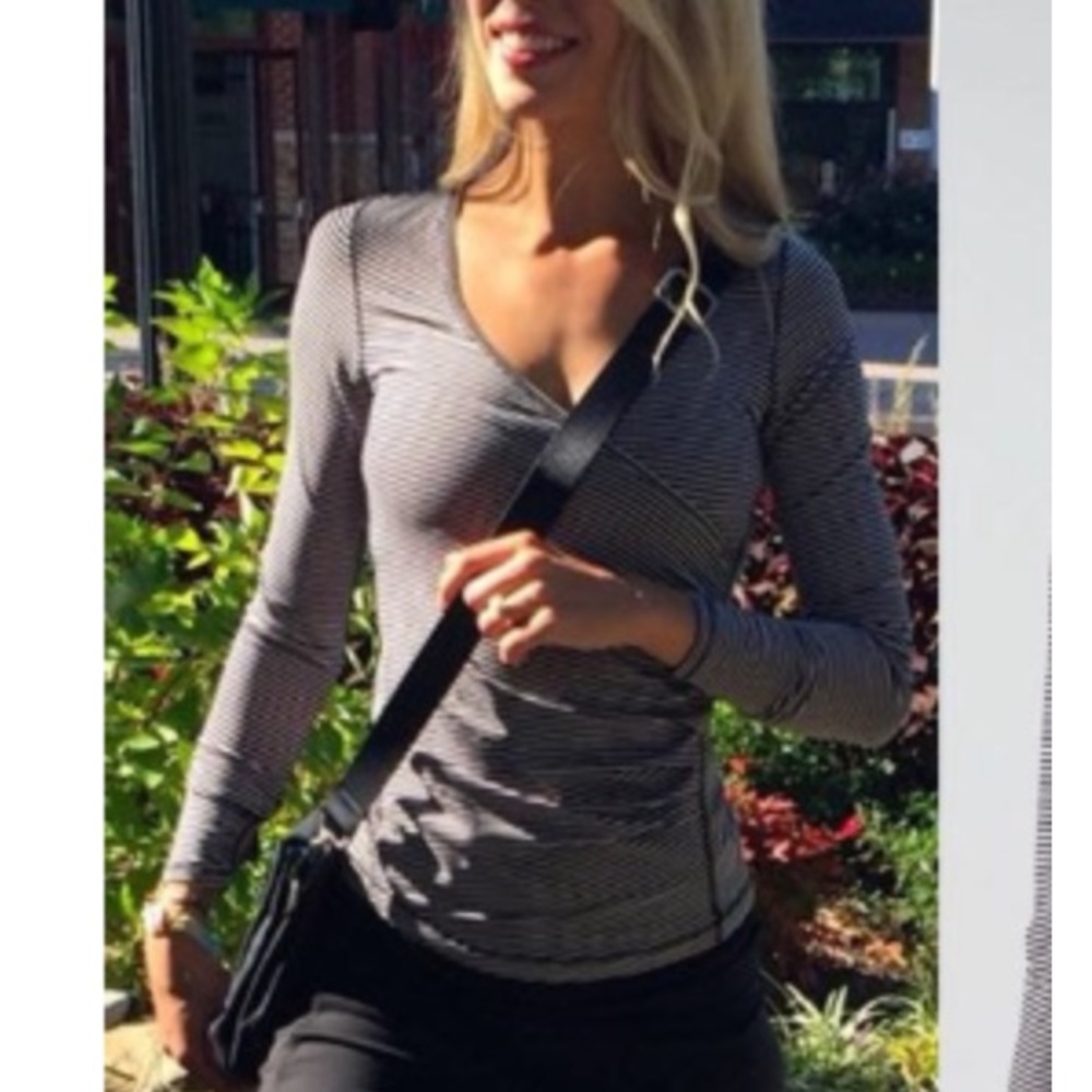 Lululemon long sleeve sunset salutation shirt